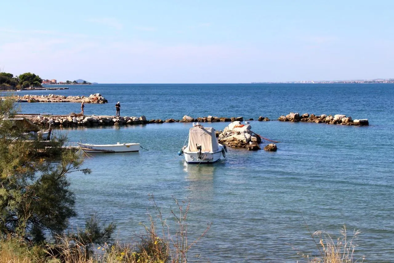 Apartments And Rooms By The Sea Nevidjane, Pasman - 11902 Neviđane بيت ضيافة
