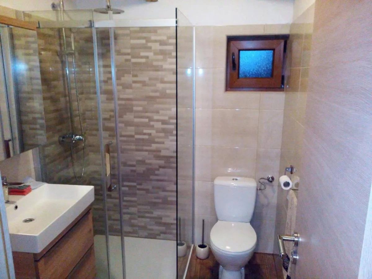 *** بيت ضيافة Apartments And Rooms By The Sea Nevidjane, Pasman - 11902 Neviđane كرواتيا