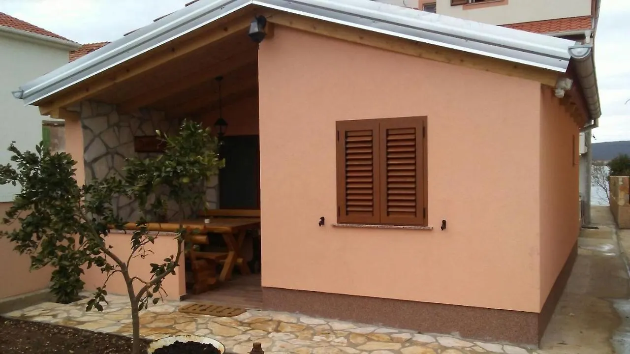 Apartments And Rooms By The Sea Nevidjane, Pasman - 11902 Neviđane بيت ضيافة